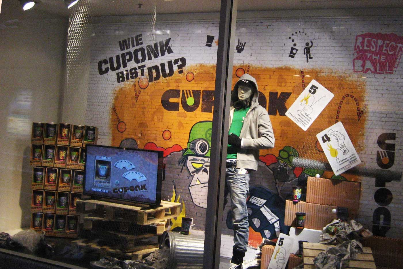 pop an instore display designers